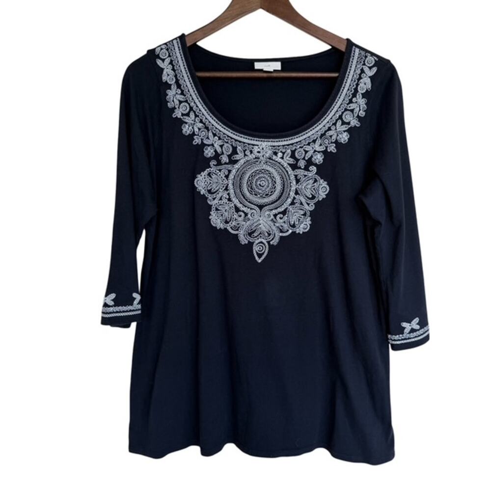 J. Jill Navy Blue and White Embroidered Scoop Neck Top - Size Large